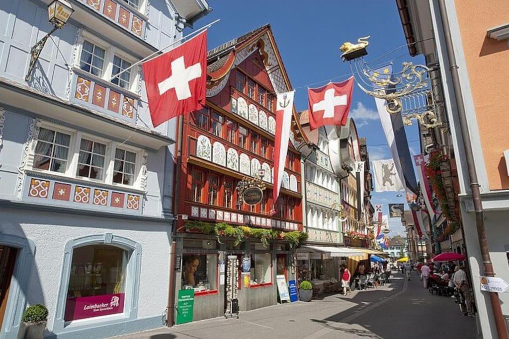 Charmante Und Zentrale Wohnung Am Weiherpark 阿尔邦 外观 照片